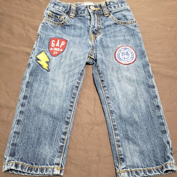 Baby Gap Jeans Straight Fit With Embroidered Patch's Pee Wee League 18-24 Months - Picture 1 of 6